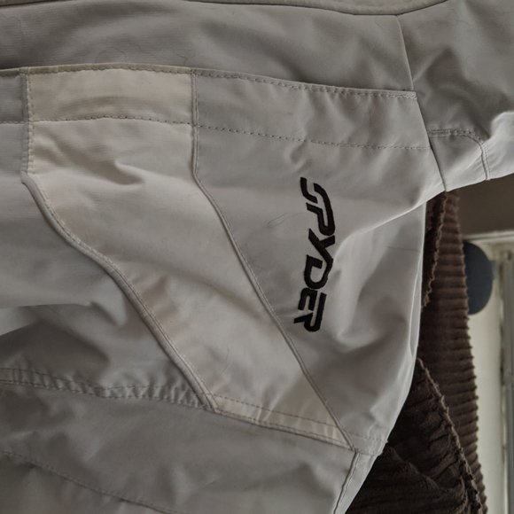 Spyder Ski Jacket, Snow Pants, and Neck Gaiter - Picture 4 of 10